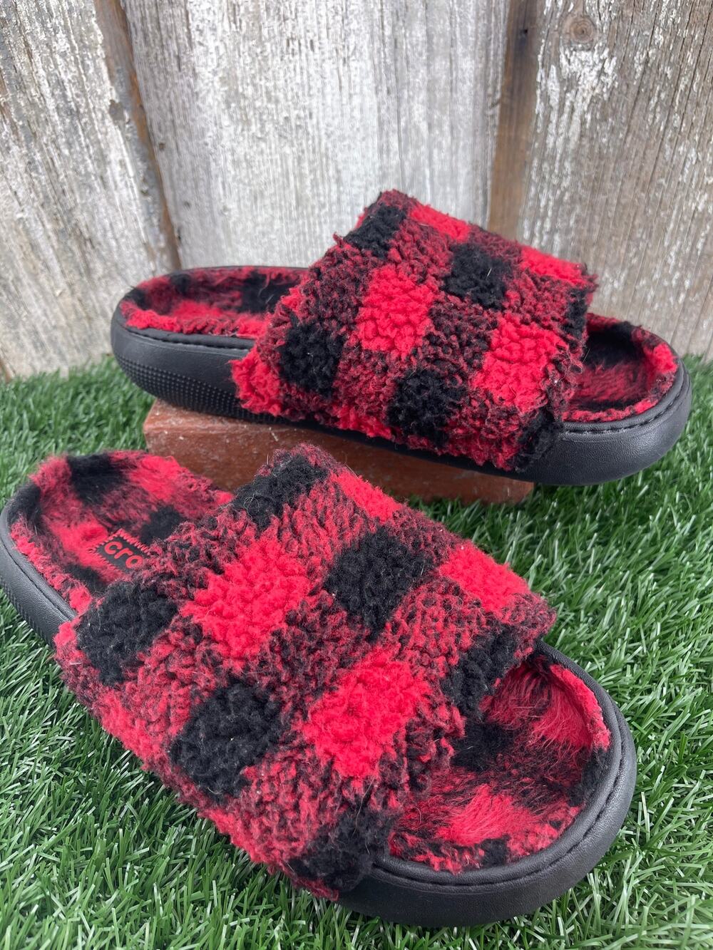 Crocs Unisex Adult Classic Buffalo Check Lined Slides Women's 10 Men's 8